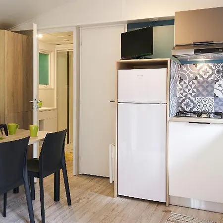 Mobil Home, Animaux Admis - 4 Pers. - Api-1-52-2918 Séez